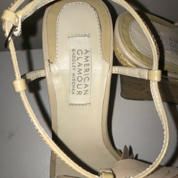 Badgley Mischka American Glamour cork wedge heels - Picture 6 of 6